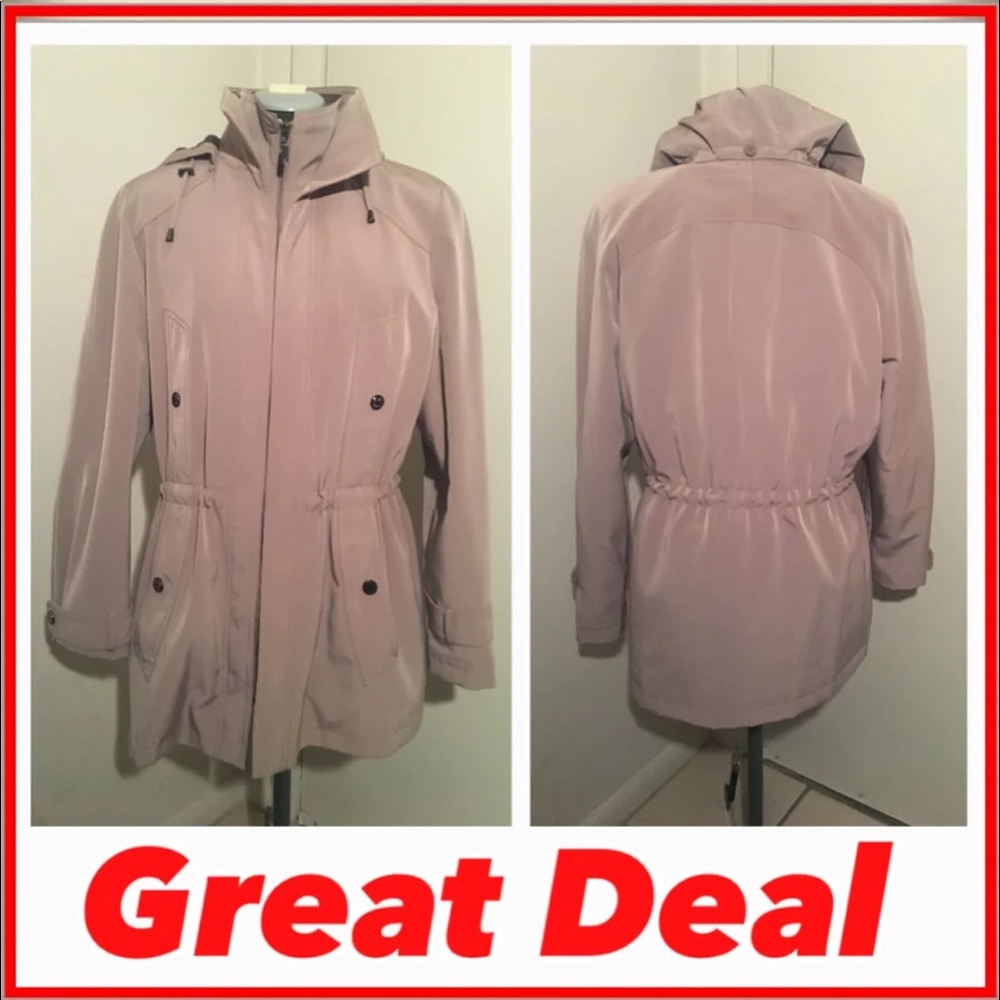 Gallery Rain Coat - (Size Medium)